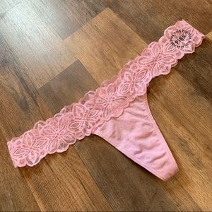VS Vintage PINK logo lace thong panty